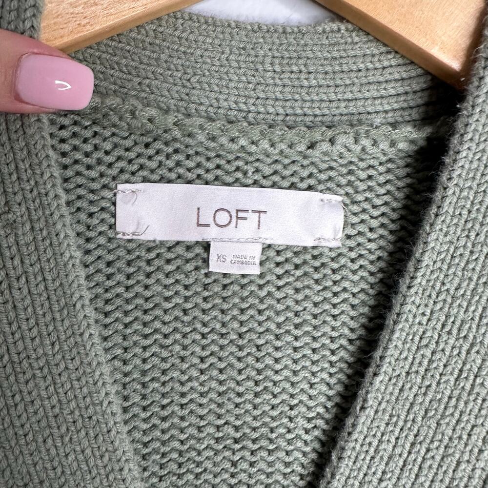 LOFT Cardigan Sweater Women XS Sage Green EUC Button Front V-Neck Cotton Blend - Picture 2 of 6